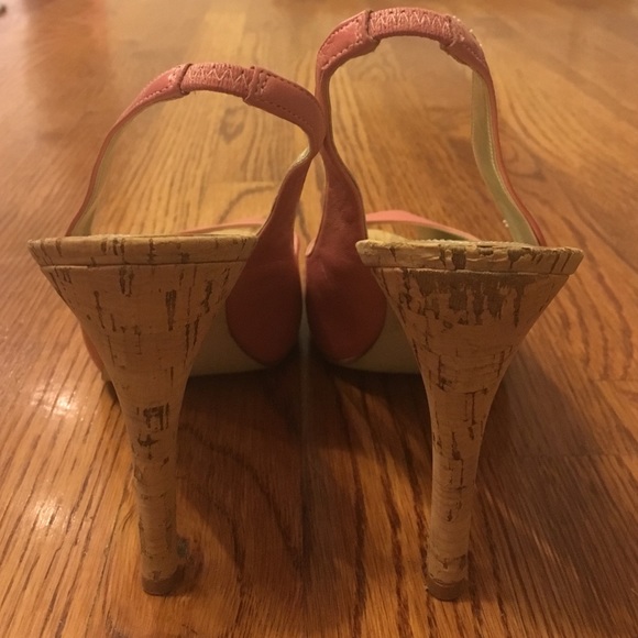 Peeptoe slingback Guess heels - Picture 4 of 4